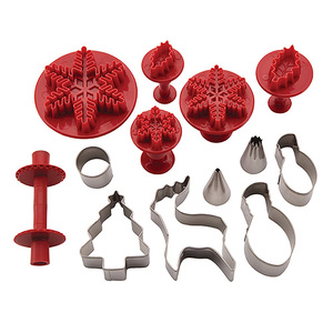 Cake Boss Winter/Holiday Cake Kit