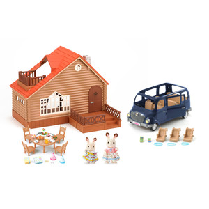 Calico Critters Lakeside Lodge Gift Set