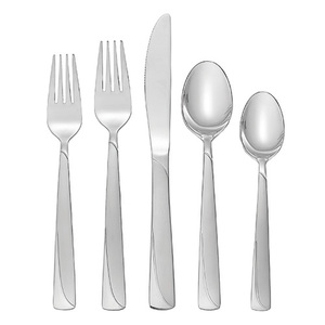 Madeline 74pc Flatware Set